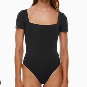 aritzia “contour” square neck bodysuit